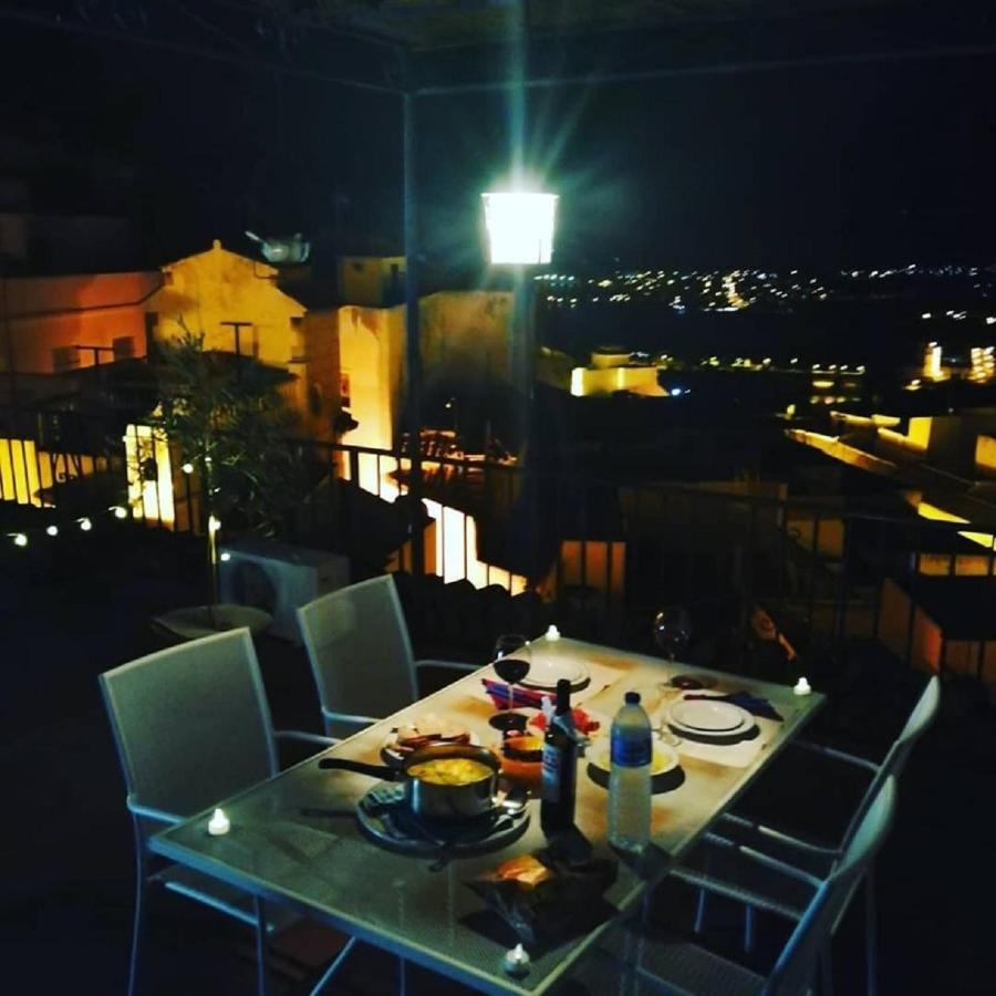 Casa Ricardo " Le Gite " Arcos de la Frontera Luaran gambar